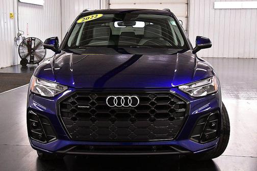 2022 Audi Q5 45 S line Premium Plus