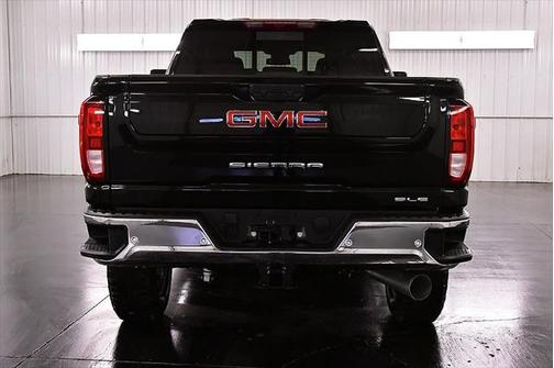 2025 GMC Sierra 2500 SLE