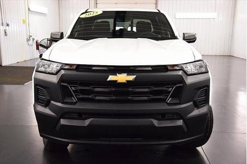 2025 Chevrolet Colorado WT