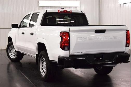 2025 Chevrolet Colorado WT