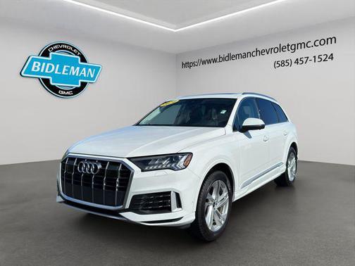 Satellite Silver Metallic 2024 Audi Q7 55 Premium Plus