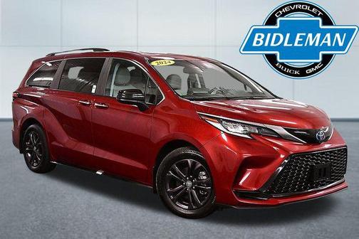 2024 Toyota Sienna LE