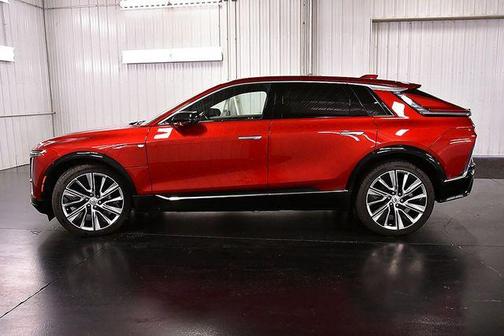 2024 Cadillac LYRIQ Luxury