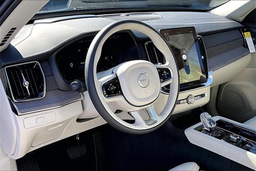 2026 Volvo XC90 Ultra, B6 AWD Gas (mild hybrid), Gasoline, Bright, 7 Seats