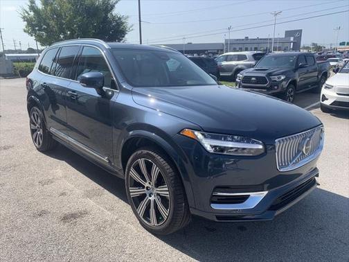 2025 Volvo XC90 Plug-In Hybrid Core