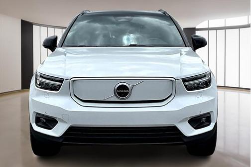 2021 Volvo XC40 Recharge Pure Electric P8