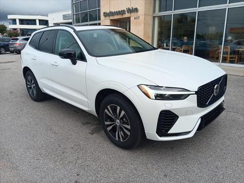 2025 Volvo XC60 Plug-In Hybrid T8 Core