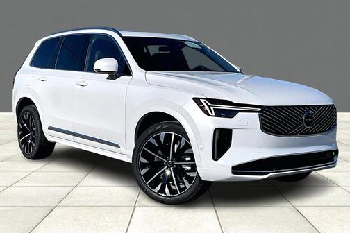 Crystal White Pearl 2026 Volvo XC90 Plus, B6 AWD Gas (mild hybrid), Gasoline, Bright, 7 Seats