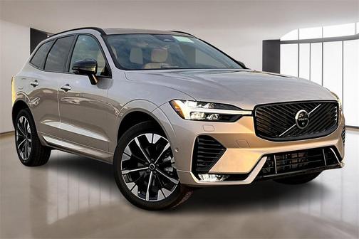2026 Volvo XC60 B5 Plus