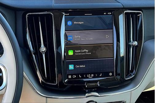 2025 Volvo XC60 B5 Core