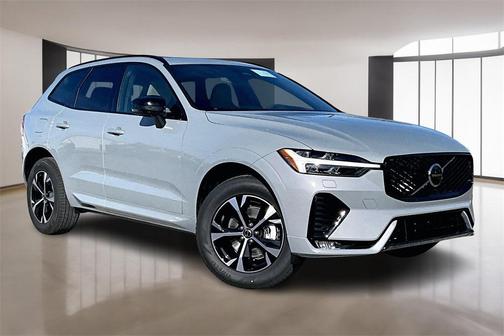 2026 Volvo XC60 B5 Core
