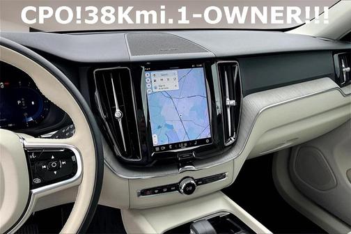 2023 Volvo XC60 B5 Plus Bright Theme