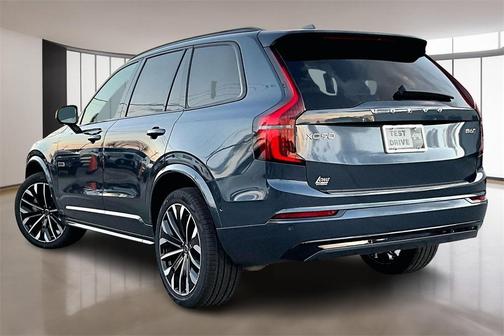 2026 Volvo XC90 Ultra Dark Theme, B6 AWD Gas (mild hybrid), Gasoline, 6 Seats