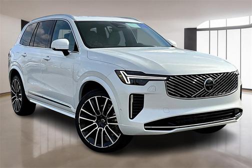 2026 Volvo XC90 B6 Plus 6-Seater