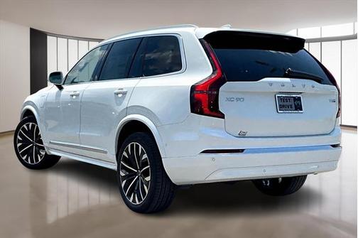 2026 Volvo XC90 Plug-In Hybrid T8 Ultra 7-Seater