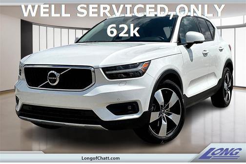 2021 Volvo XC40 T5 Momentum