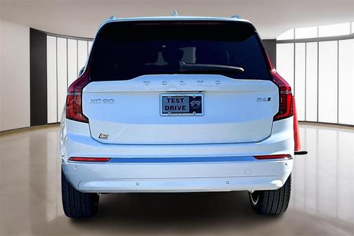2026 Volvo XC90 Ultra, B6 AWD Gas (mild hybrid), Gasoline, Bright, 7 Seats