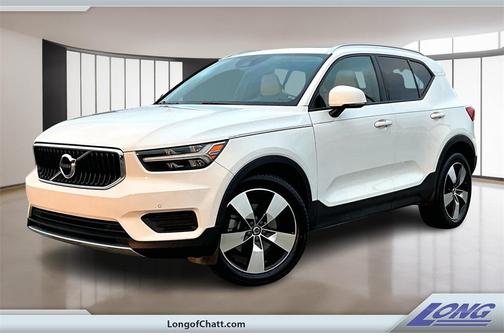 2020 Volvo XC40 T4 Momentum