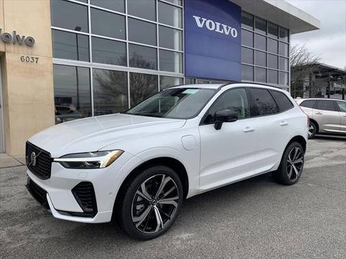 2025 Volvo XC60 Plug-In Hybrid T8 Ultra