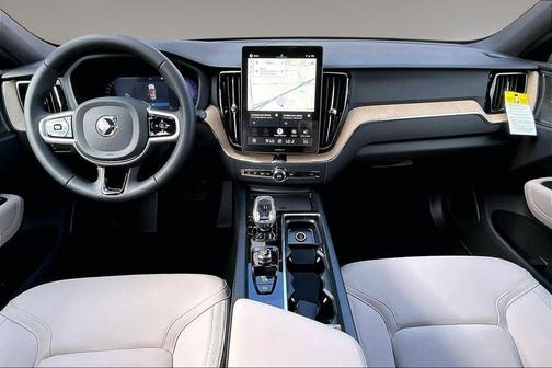 Vapour Grey Metallic 2026 Volvo XC60 B5 Plus