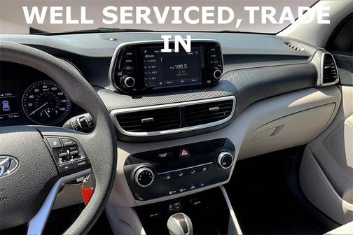 2021 Hyundai TUCSON SE