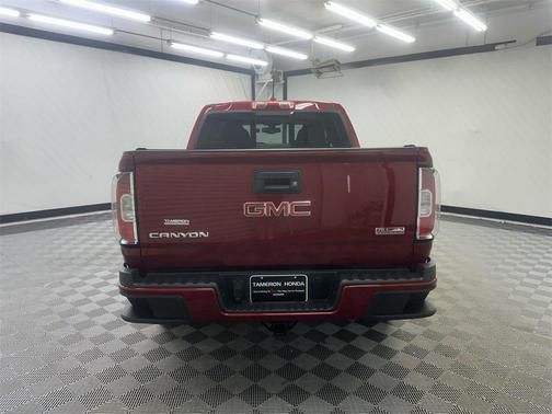 2017 GMC Canyon SLE