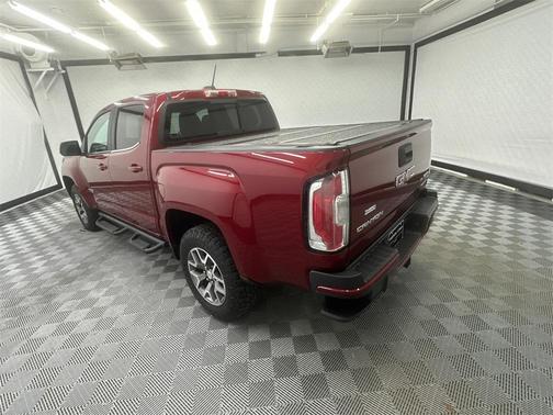 2017 GMC Canyon SLE