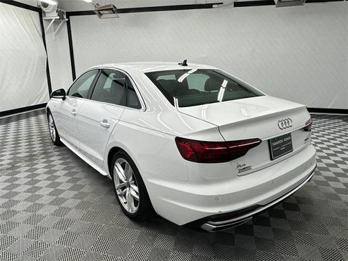 2023 Audi A4 45 S line Premium Plus