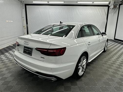 2023 Audi A4 45 S line Premium Plus