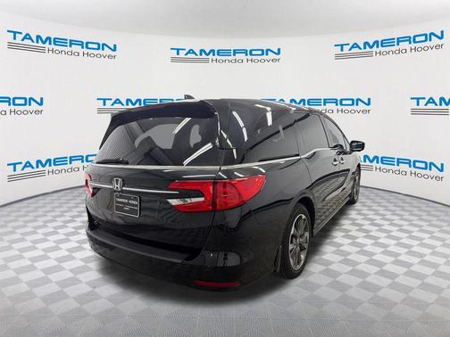 Crystal Black Pearl 2023 Honda Odyssey Elite