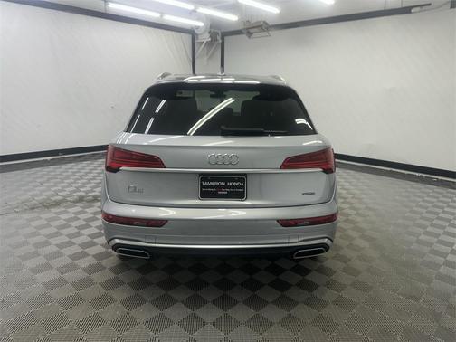 2023 Audi Q5 45 S line Premium Plus