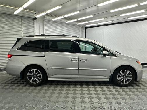 2014 Honda Odyssey Touring