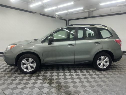 2016 Subaru Forester 2.5i