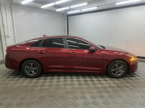 2021 Kia K5 LXS