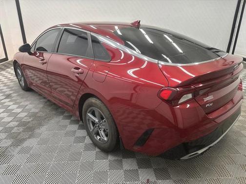 2021 Kia K5 LXS
