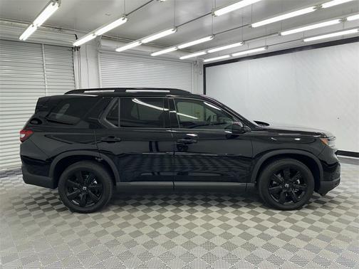 2025 Honda Pilot Black Edition
