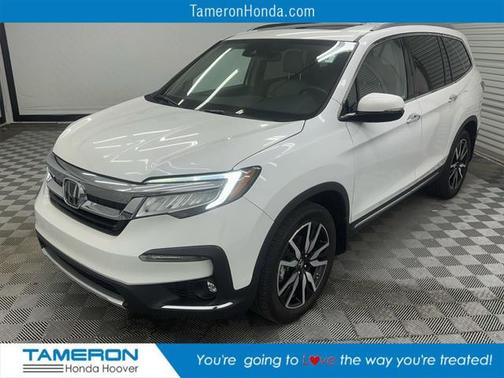 2022 Honda Pilot Touring 8-Passenger