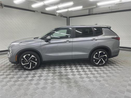 2024 Mitsubishi Outlander SE 2.5 2WD