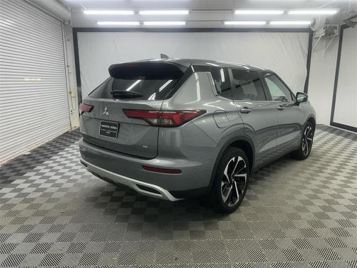 2024 Mitsubishi Outlander SE 2.5 2WD