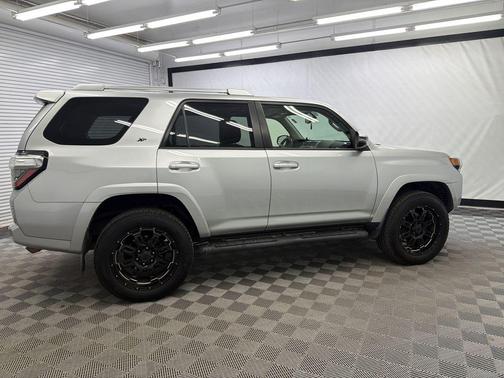 2017 Toyota 4Runner SR5 Premium