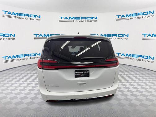 Bright White Clearcoat 2023 Chrysler Pacifica Touring L