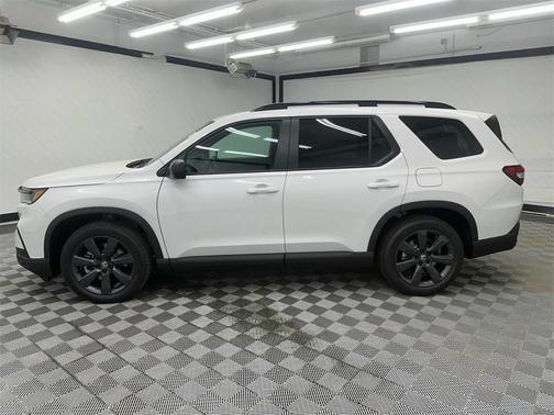2025 Honda Pilot Sport