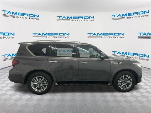 2023 INFINITI QX80 Luxe