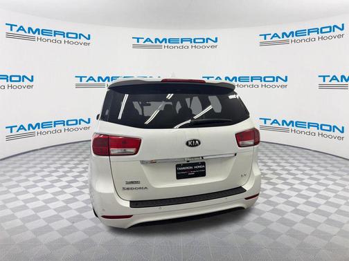 Clear White 2016 Kia Sedona LX