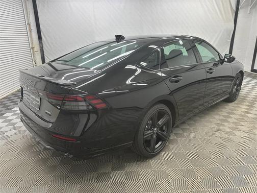 2025 Honda Accord Hybrid Base