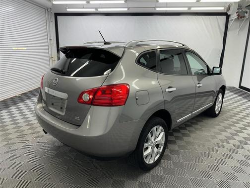 2011 Nissan Rogue SV