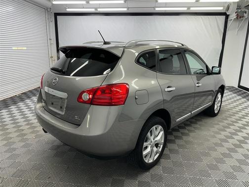 2011 Nissan Rogue SV