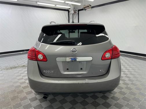 2011 Nissan Rogue SV