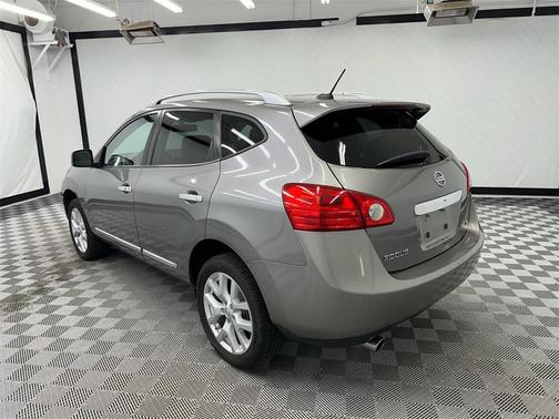 2011 Nissan Rogue SV