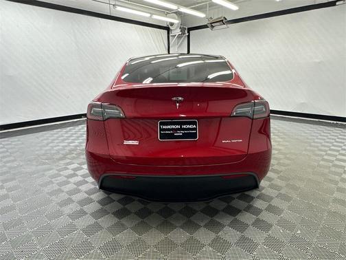 2023 Tesla Model Y Long Range Dual Motor All-Wheel Drive